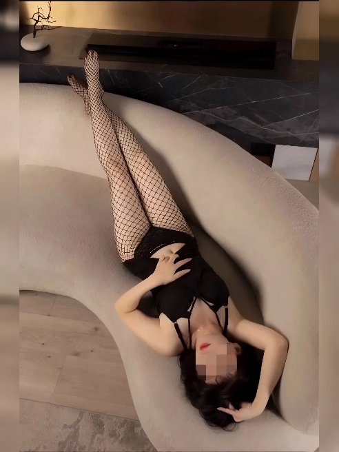 Привет, дикое сердце! 🥰🤗Хватит ли тебе смелости дать волю своим необузданным желаниям со мной сегодня вечером? Я страстная и авантюрная н... Привет, дикое сердце! 🥰🤗Хватит ли тебе смелости дать волю своим необузданным желаниям со мной сегодня вечером? Я страстная и авантюрная н...