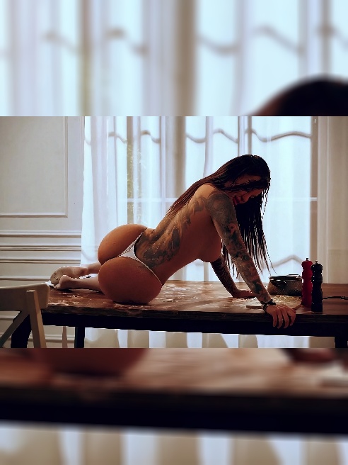 Модель PLAYBOY июль 2025 🐰

Обложка PLAYBOY Италия 🇮🇹 ноябрь 2025

Бразильские формы без силикона💎



Избирательна💅Возбуждает щедрость!...