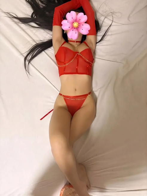 💖💕Я твоя отзывчивая, порочная, инициативная и нежная тёлочка💋

Я самая ненасытная и гибкая, жду своего щедрого котика💋Не сомневайся - я в...