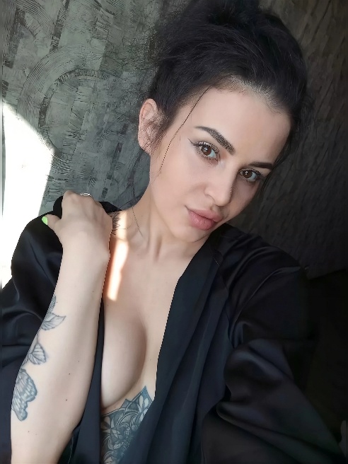 Я та самая, кто подарит тебе самый безупречный и улетный минет😍💦

Стану прекрасным и самым фееричным дополнением твоего вечера💖 Я — девуш...