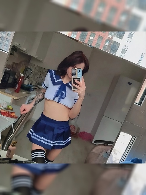 Роковая соблазнительница и лютая фанатка мужчин всех возрастов 😘 строго 18+ 🖤, со стройной фигурой и миловидным личиком ☺ могу в сексе ВС...