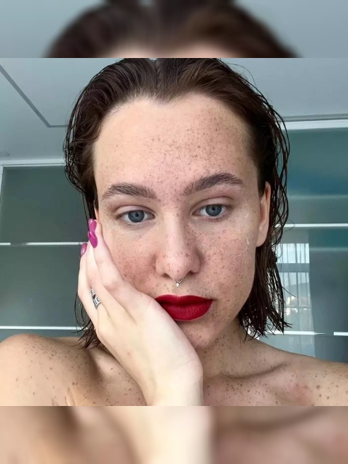 Жду тебя в свои ласковые объятия🥰🔥 Жду тебя в свои ласковые объятия🥰🔥