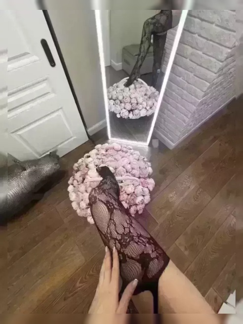 🔥со мной ты почувствуешь себя по настоящему удовлетворенным - эмоционально и  физически 🔥 мой рост 180 шикарные длинные ножки