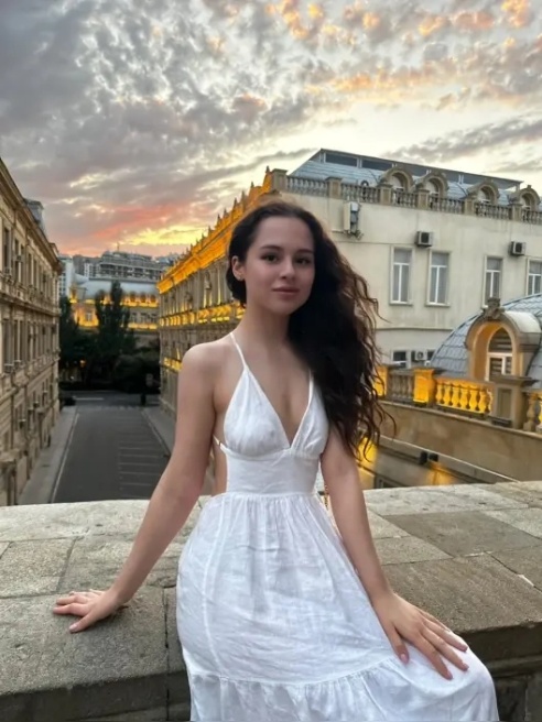 На связи 24/7 встречаюсь по предоплате 10тыс. На связи 24/7 встречаюсь по предоплате 10тыс.