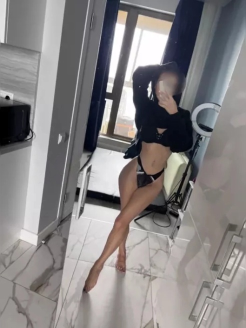 Самые интересные программы придумала я для тебя !❤️🫂 именно сегодня ты прочувствуешь теплоту и ласку моих ручек и даже может губ💫😋