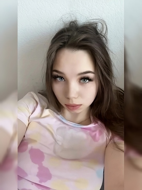 Ненасытная девочка Ненасытная девочка