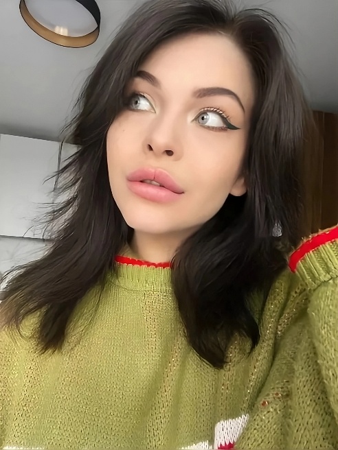 Я действительно с трепетом отношусь к каждому своему гостю ❤️ 100% Milfa ✌️
Обожаю новеньких и девственников ✌️🫶