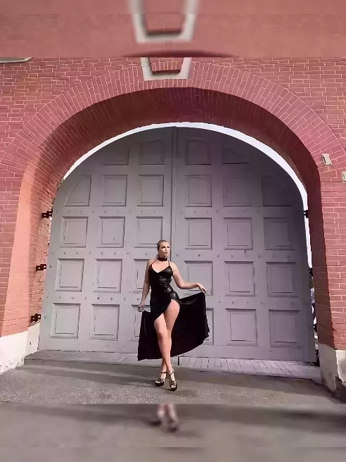 💎💎Порода, грация, стать! У меня самые шедевральные формы! Реально царская попка, а главное своя!)