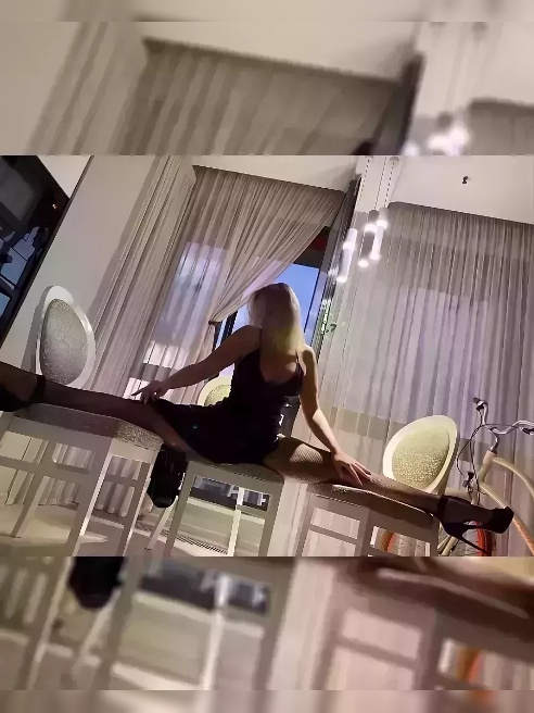💎💎Порода, грация, стать! У меня самые шедевральные формы! Реально царская попка, а главное своя!)