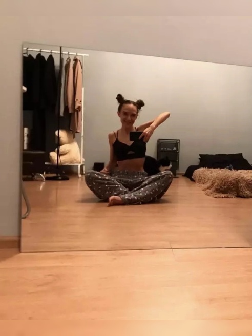 Буду очень рада нашей встрече или виртуальному общению ❤️