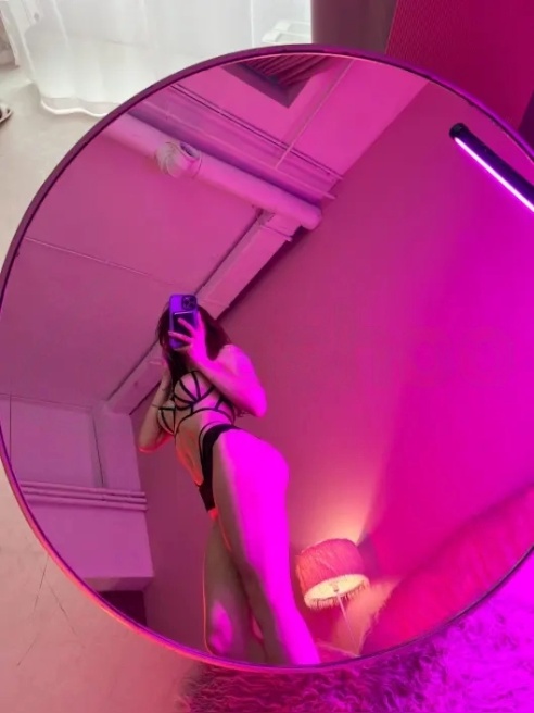 Няшка фитоняшка уже мчится 💋
Выезд и встречи у себя 🔥
WhatsApp : +7-968 9277929
Telegram: @Saaneeec4ka Няшка фитоняшка уже мчится 💋
Выезд и встречи у себя 🔥
WhatsApp : +7-968 9277929
Telegram: @Saaneeec4ka