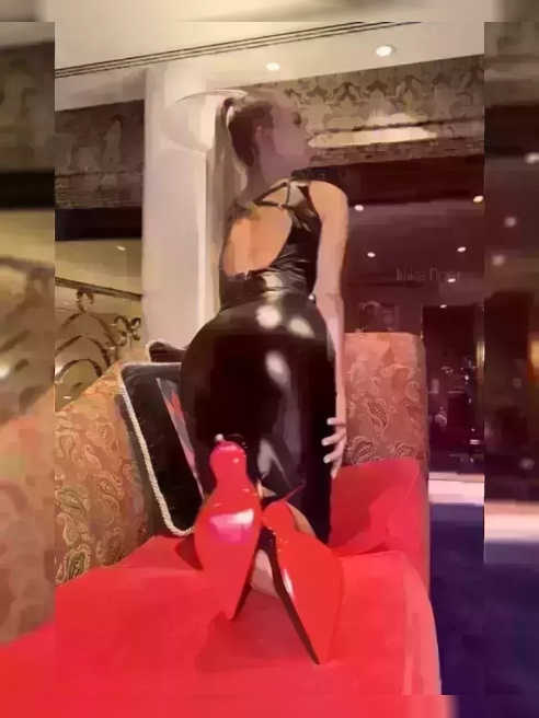 Queen Nika Tiger, провожу сессии в формате Femdom, Feminization, submissive cuckold. Веду телеграм канал по теме Hot Nika Life Queen Nika Tiger, провожу сессии в формате Femdom, Feminization, submissive cuckold. Веду телеграм канал по теме Hot Nika Life