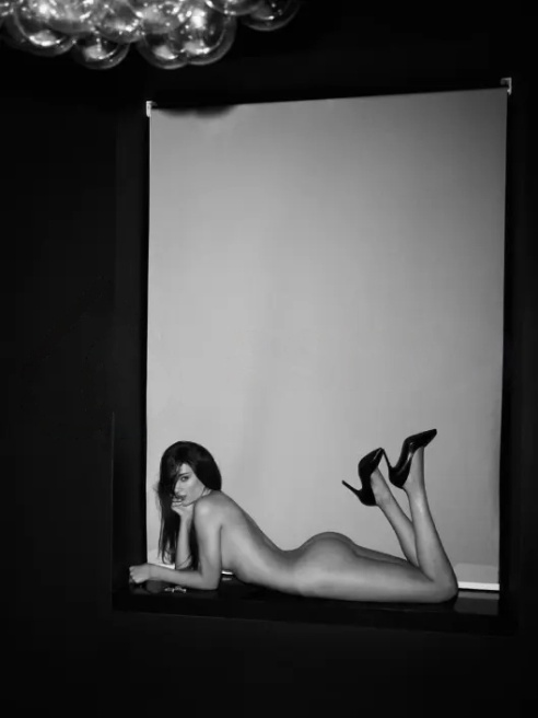 Раньше скакала на лошадях, а теперь скачу на….🍆 Раньше скакала на лошадях, а теперь скачу на….🍆