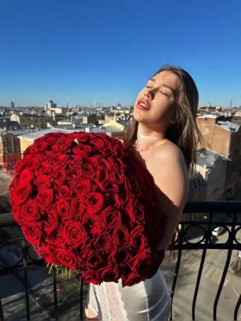 Секс с видом на город + сауна и джакузи= я знаю чем удивить)