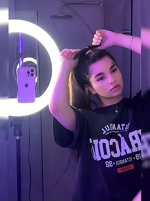 Твоя идеальная любовница уже ЗДЕСЬ😍🤤 Эффектная, энергичная, всегда на позитиве, без предубеждений и комплексов😁💋 Твоя идеальная любовница уже ЗДЕСЬ😍🤤 Эффектная, энергичная, всегда на позитиве, без предубеждений и комплексов😁💋