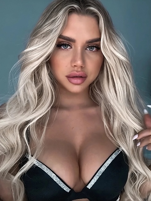 🩵 ПЕВИЦА 🩵 ТАНЦОВЩИЦА 🩵 ЕСТЬ ЖАРКИЙ ПРИВАТ КАНАЛ🔥😈 +79150279507 (Если на взяла трубочку, пиши) 📞