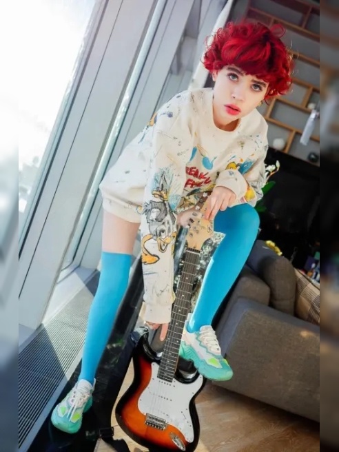 Я Тигренок 🐯🌈🦄🍌ОБОЖАЮ СОСАТЬ бананчик 🍌🍌🍌🥰Мой ТОП канал 🔝🔝🔝Яркая позитивная необычная 🌈 https://t.me/tigrenokSYCHKA