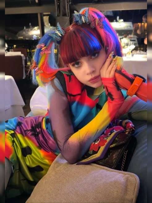 Я Тигренок 🐯🌈🦄🍌ОБОЖАЮ СОСАТЬ бананчик 🍌🍌🍌🥰Мой ТОП канал 🔝🔝🔝Яркая позитивная необычная 🌈 https://t.me/tigrenokSYCHKA