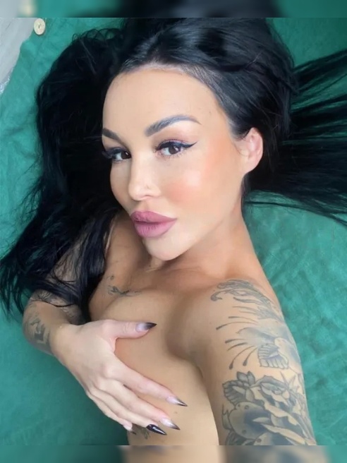 Та, которую ты здесь ищешь 😏😘
Для ценителей прекрасного 😋