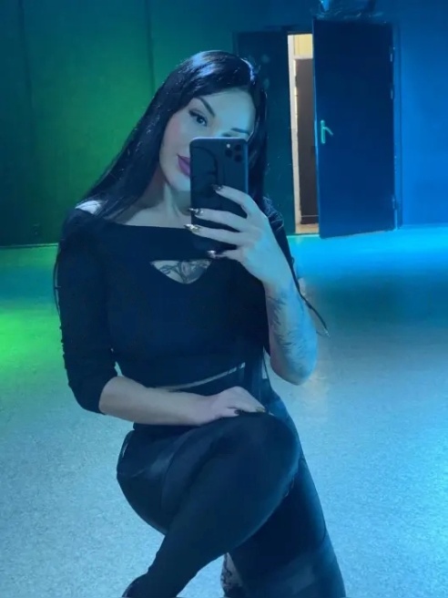 Та, которую ты здесь ищешь 😏😘
Для ценителей прекрасного 😋