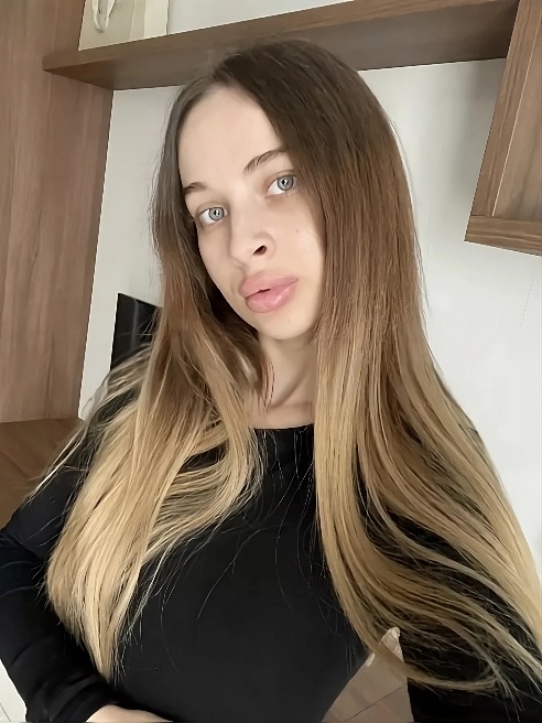 Что заработал, сливаю на баб 😀