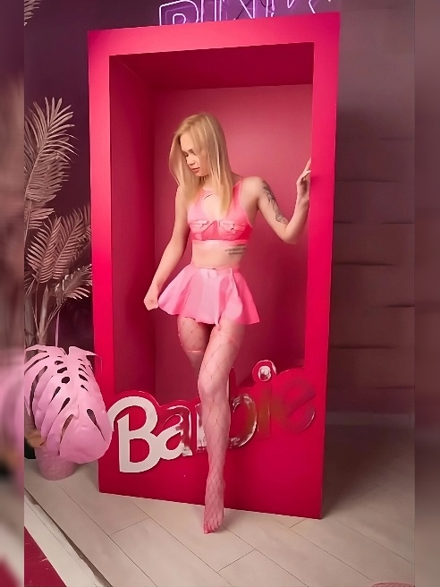 Юная и нежная блондиночка 🥰
Впервые на сайте и в сфере 
МБР включен в часик 💦