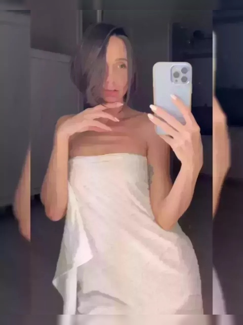 Polina Vogue  +7(985)092-41-42 
Приличная Шлюха и Актриса
Моё порно тут @Polina_Vogue_Private_bot
Телеграмм @polina_vogue