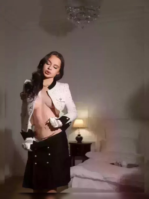 молодая и прекрасная❤️ встречаюсь по предоплате 10тыс, на связи 24/7