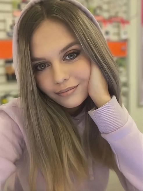 GFE, поцелуи и 4 размер натуральной груди🔥
Рада видеть тебя у себя на странице и благодарю за проявленный интерес🥰