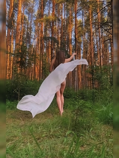 Я красива, как ангел, и сексуальна, как дьявол😇😈