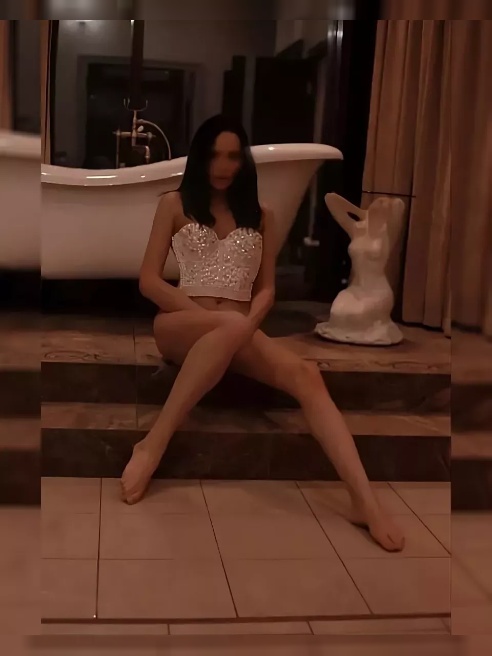✅ мбр в подарок ✅
Безумная SEXY с красивым лицом🥰
Читай дальше ❗️