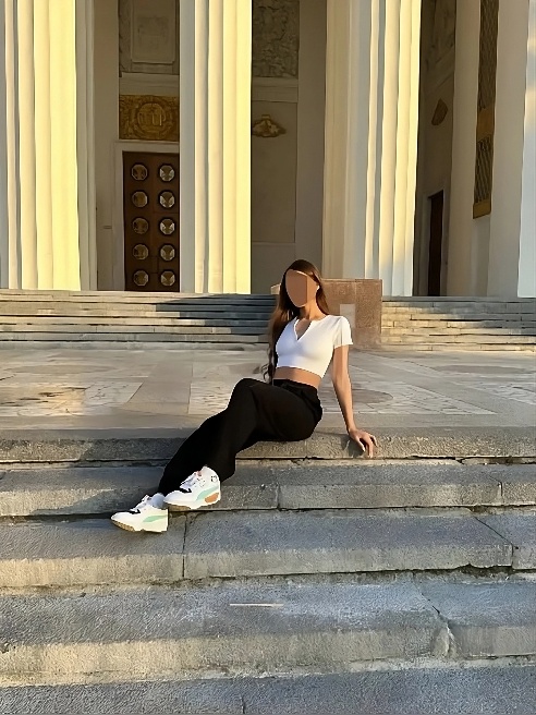 🍒- Обожаю глубокий минет и могу делать его бесконечно 🍌💦