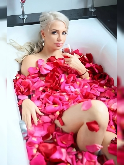 🍓 Молодая и роскошная  блондиночка 🍓