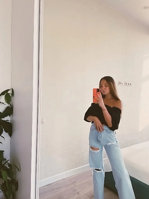 Кому сесть на лицо?
✔️🫦МБР  включен в стоимость 

😍Тебе понравится
