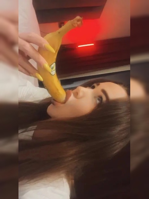 Давно веду канал с home porno and etc 😵‍💫T.me/Te_O_bot   Посмотри на меня перед встречей в деле 😵‍💫✌🏼
