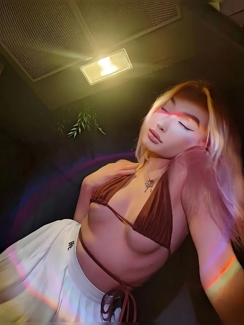 Ты потеряешь голову от удовольствия💦 ✨
Хочу провести чувственный вечер 🖤
Тг. канал: https://t.me/ObedientGirl