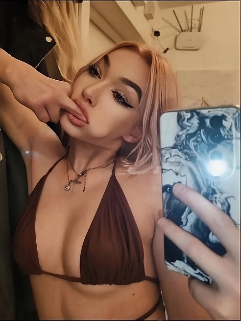 Ты потеряешь голову от удовольствия💦 ✨
Хочу провести чувственный вечер 🖤
Тг. канал: https://t.me/ObedientGirl