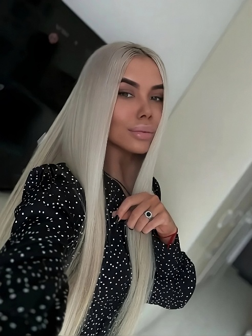 В меру воспитана и очень развратна 😈
От моего горлового ты сойдешь с ума 💦