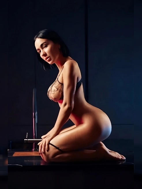 Развратная брюнетка с ( своей) пышной грудью третьего размера 🥵🍒 :) 
люблю минетик со слюнками 💋