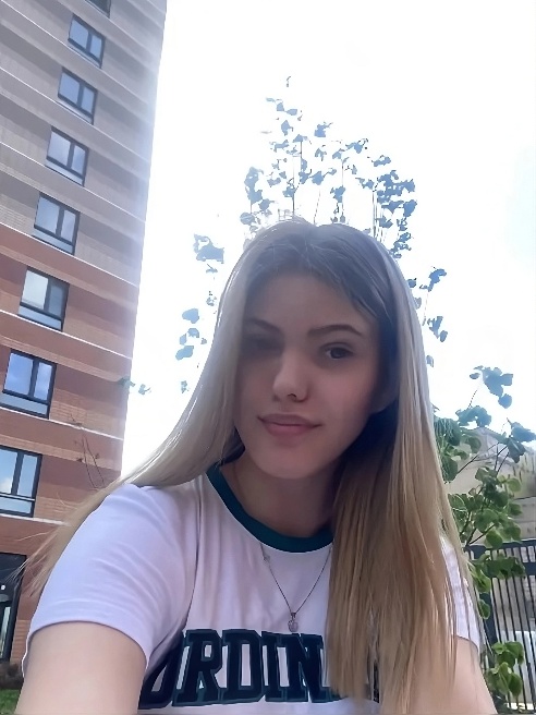 Приветик, меня зовут Настя 💫
хочу пригласить тебя на незабываемый вечер😏 Приветик, меня зовут Настя 💫
хочу пригласить тебя на незабываемый вечер😏