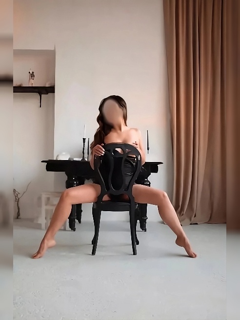 Hello! My name is Violetta. The photos that you see in the questionnaire are mine. I am really attractive not only in figure, b Hello! My name is Violetta. The photos that you see in the questionnaire are mine. I am really attractive not only in figure, b