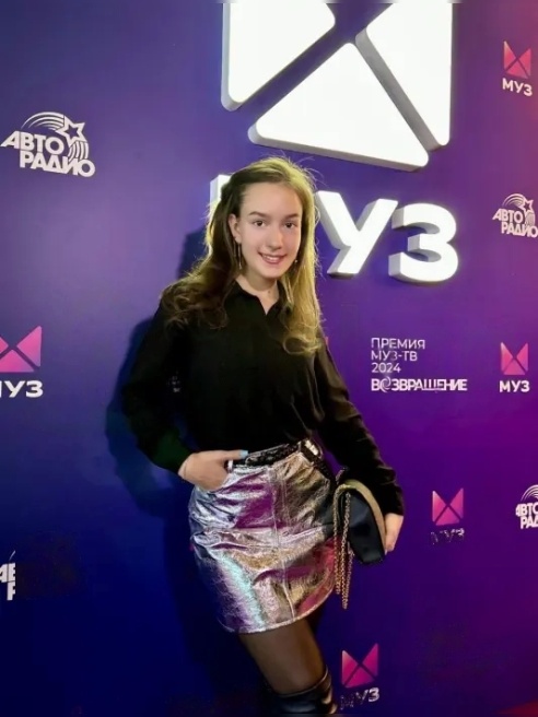 Твоя навеки «подруга»👄
Заменю и любовницу, и друга😀