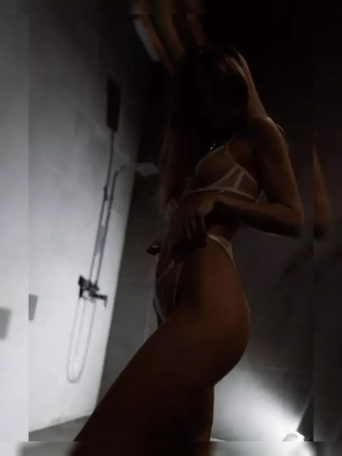 Фото без ретуши и фотошопа в  белье ❤️ MBR and erotic massage included in the price. Возможен перевод на 💳 и наличные доллары$