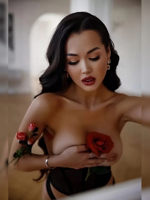 Игривая малышка с огоньком в глазах😍🔥 Я тут, чтоб утонуть с тобой в океане живых эмоций и истинного блаженства🤤🤤🤤