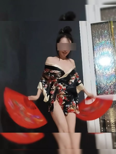 👘Айви. Выезд из центра Москвы. 👘Айви. Выезд из центра Москвы.