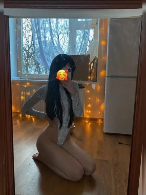 Тут недолго 💋фото гарантированно мои 💟в квартире одна Тут недолго 💋фото гарантированно мои 💟в квартире одна
