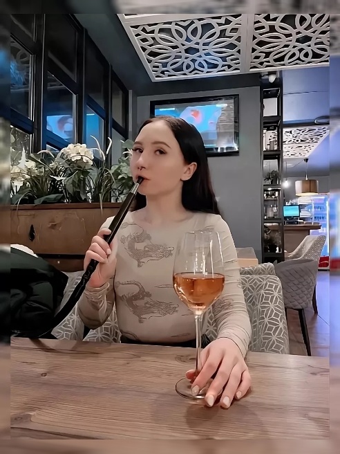 Поскакать на тебе?) Поскакать на тебе?)
