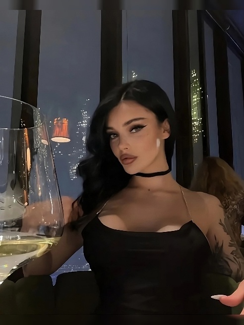 Привет ❤ я Находка для любителей tattoo model
