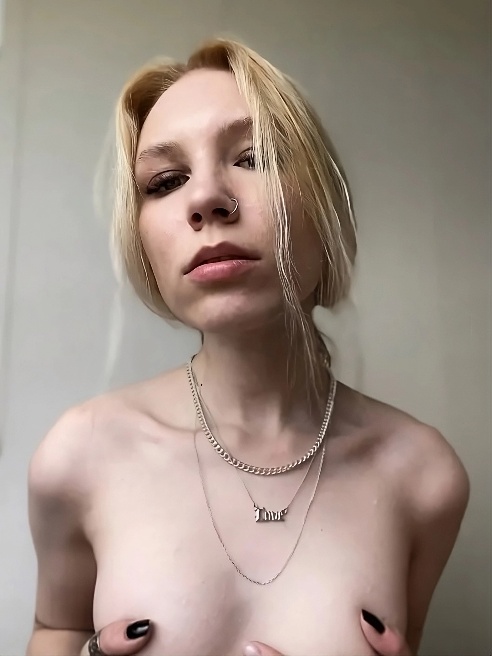 Привет сладкий! 💋 Приглашаю тебя незабываемо провести время) Я молодая, красивая блондинка 
Прошу писать в 💌Telegram @miss_betty