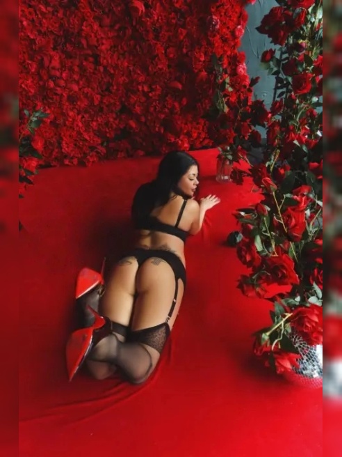 Для любителей девушек с формами🤪 ❤️Фото мои, 100% схожесть с фото.Пишите в телеграмм или вотсап.  за 1-2 часа.